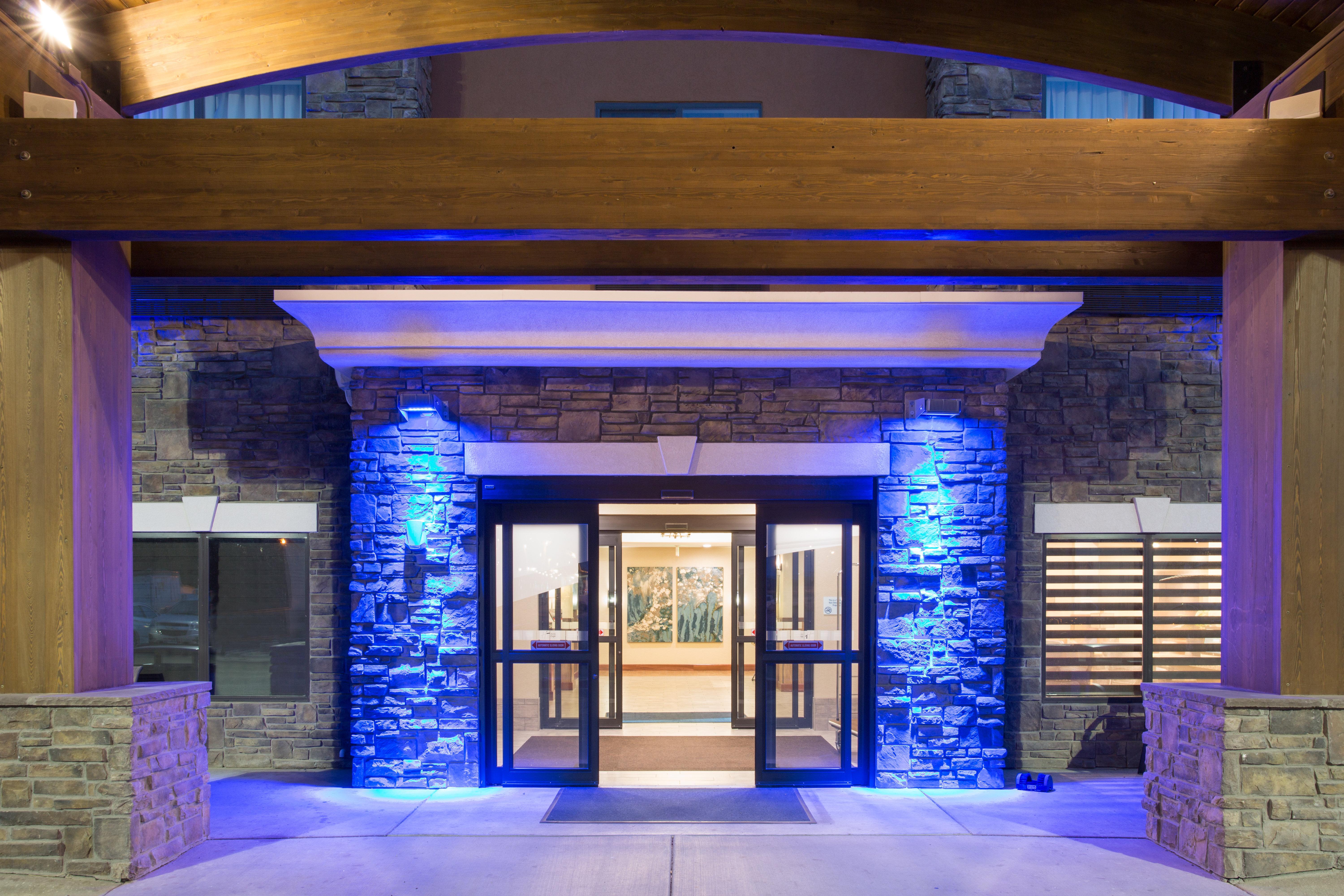 Holiday Inn Express & Suites Glendive By Ihg Buitenkant foto