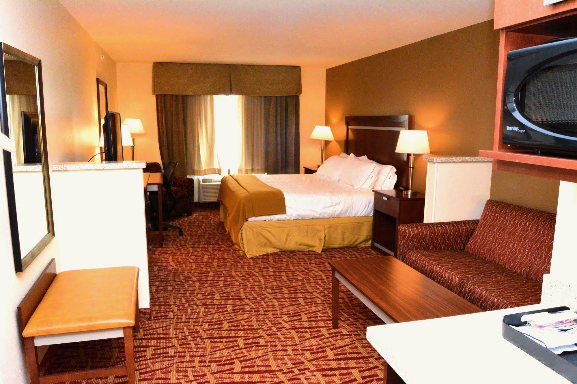 Holiday Inn Express & Suites Glendive By Ihg Buitenkant foto